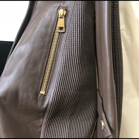 Pre-Loved Leather Burberry Trench Sz. 2 - Picture 5 of 7